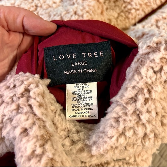 Love Tree Women’s Reversible Quilted Vest Wine and Pink Size L - Picture 7 of 7
